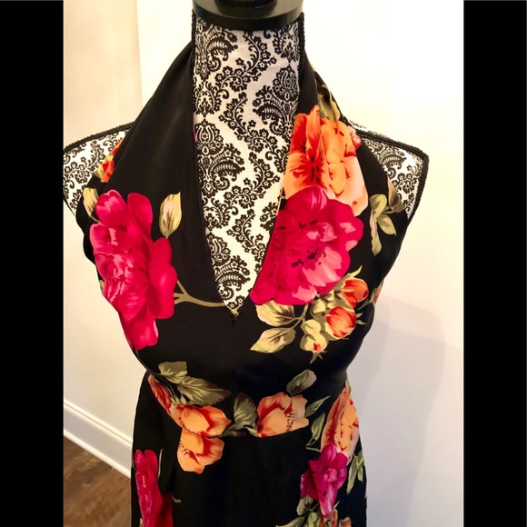 VTG 90's/50's Black bright lg. floral halter dress & Peplum apron size 4 petite - Picture 7 of 17